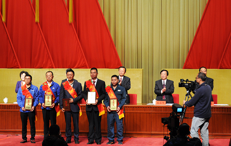 1525227484106193.jpg aa.jpg